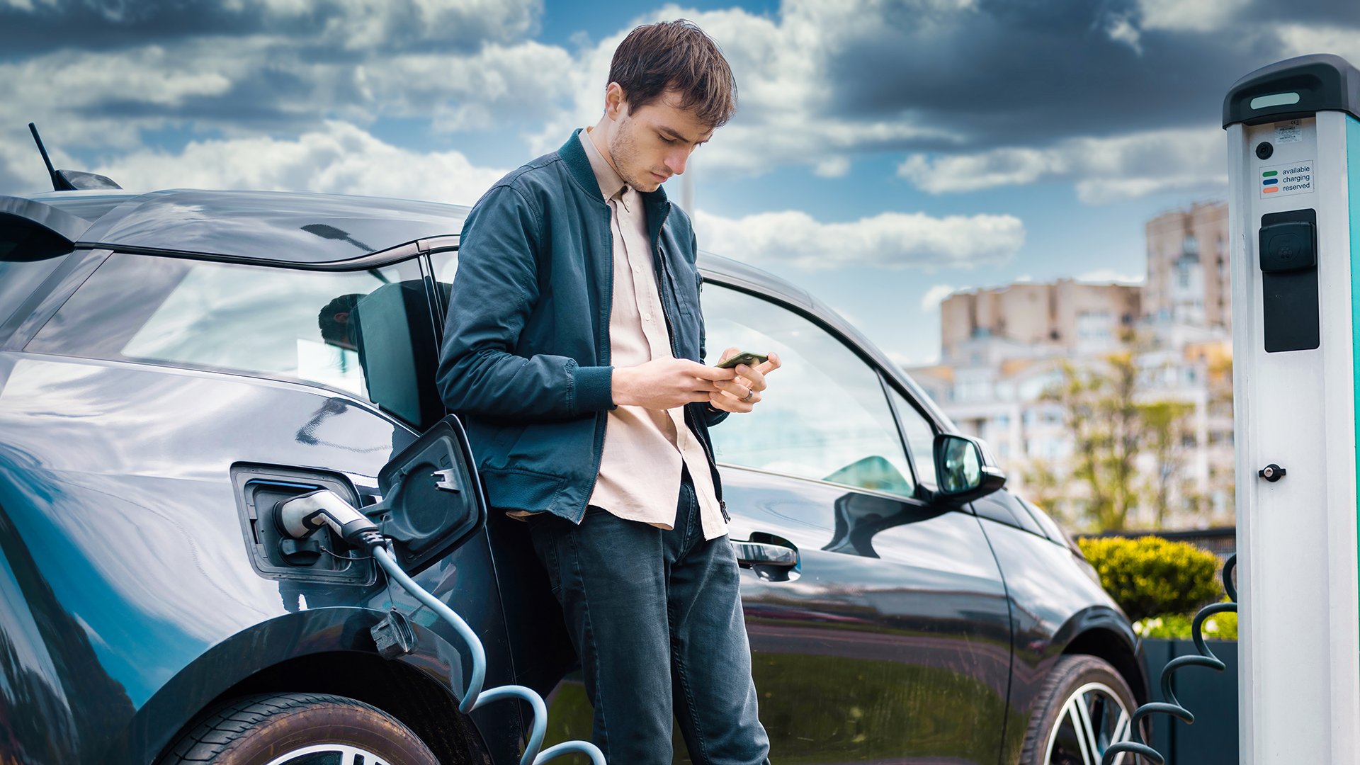 How long does it take to store charge a car at a charging station